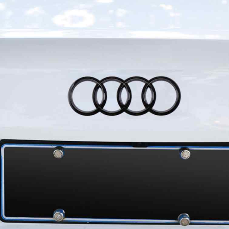 Emblema Adhesivo plastico para maletero compatible con Audi negro 192 mm